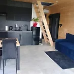 Nad Jeziorkiem Sauna -silownia-balia Waliska
