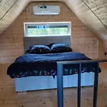Nad Jeziorkiem Sauna -silownia-balia * Waliska